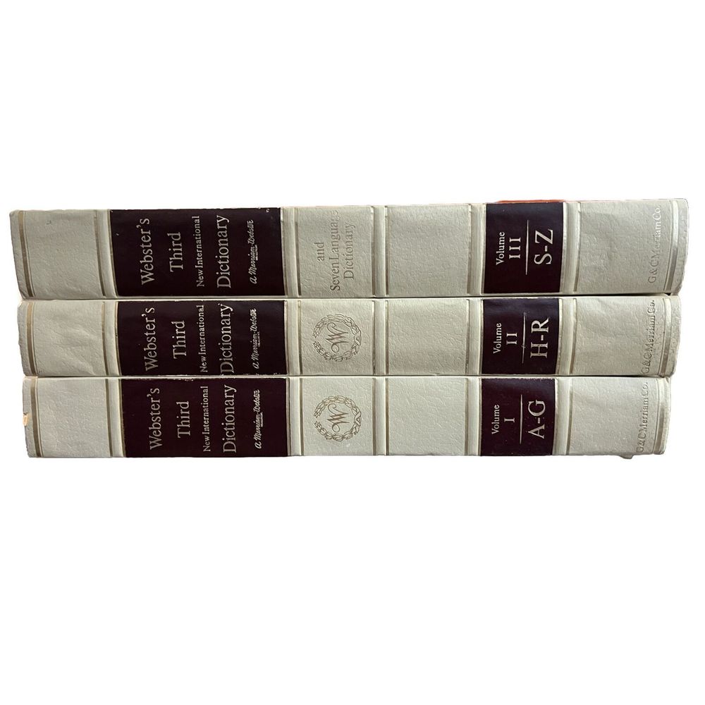 Websters Third New International Dictionary Seven Language 3 Volume Set Book